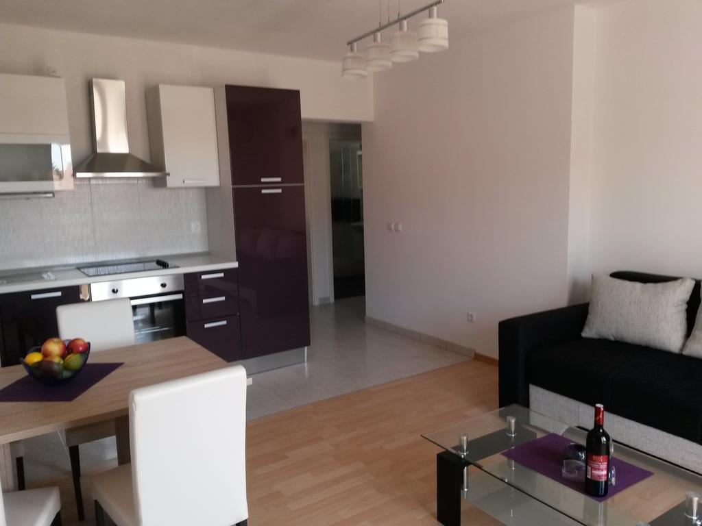 Apartments Josipa & Niki Βόντιτσε Δωμάτιο φωτογραφία