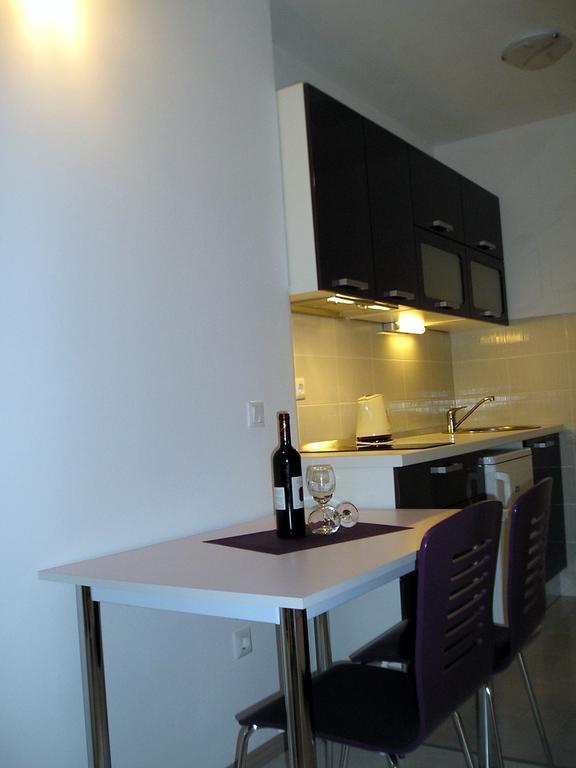 Apartments Josipa & Niki Βόντιτσε Δωμάτιο φωτογραφία