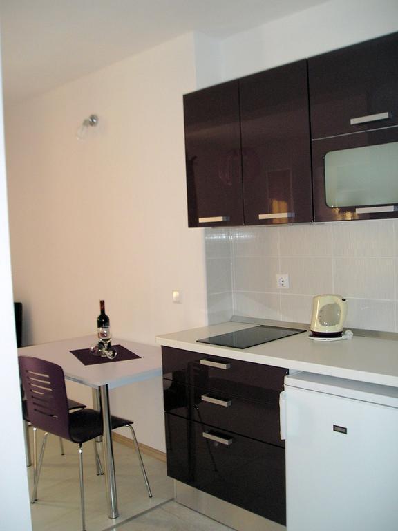Apartments Josipa & Niki Βόντιτσε Δωμάτιο φωτογραφία
